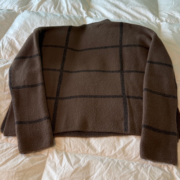 Women's Carve Designs Olivia Plush Sweater--Small - Picture 8 of 14